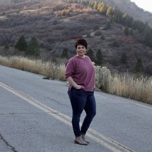 Meet your Posher, Julie